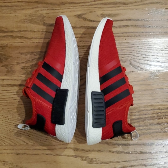 Adidas Nmd R1 Core Red - Picture 13 of 14